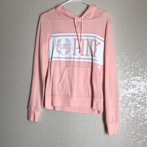 🎄(3 for $20) Pink hoodie